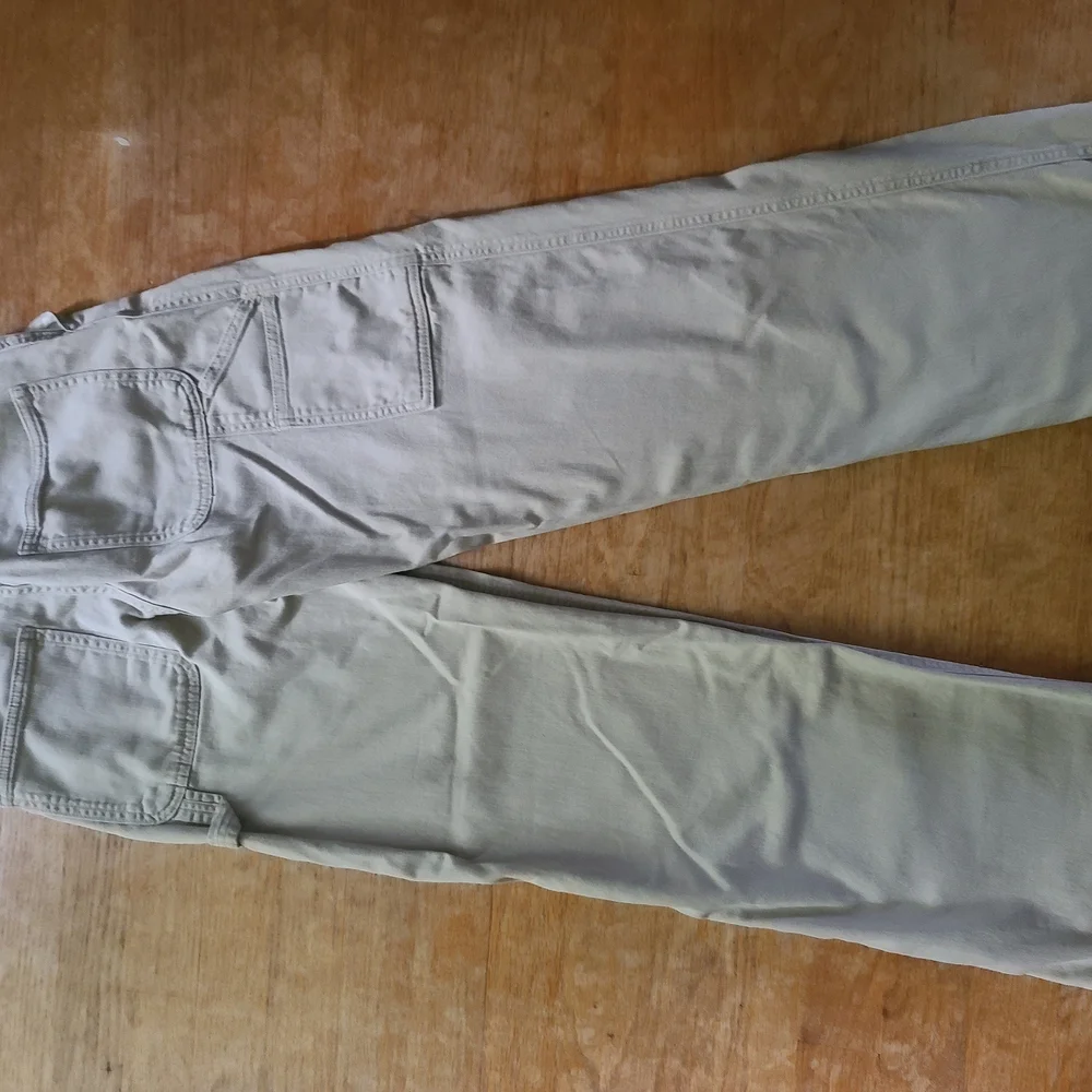 GAP stylish khaki